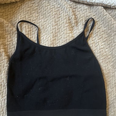 Black Croptop