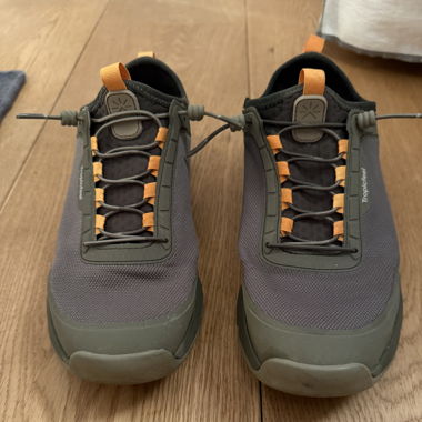 hiking shoes quick dry, ultralight, superior grip