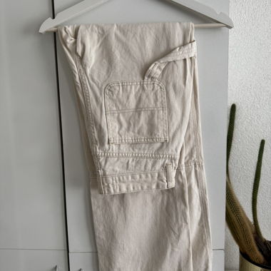 Beige Stradivarius Pantaloni Straight-Leg