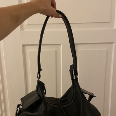 Schwarze Ledertasche von Hogan