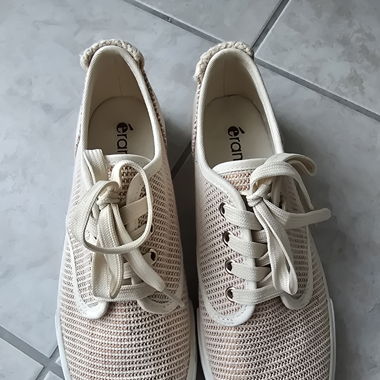 Schuhe