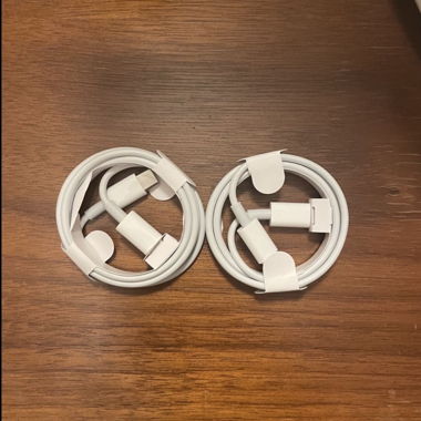 2 x USB-C to USB-C Charging Cables