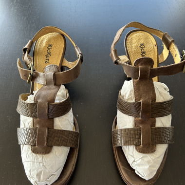 Sandali con tacco Kickers marroni