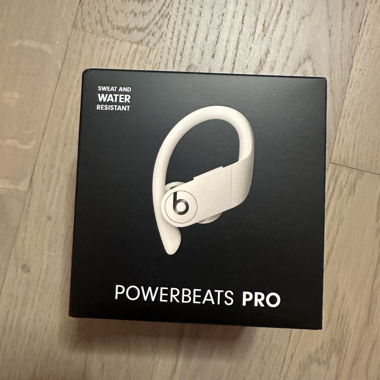Beats Powerbeats Pro