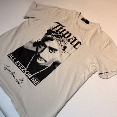 Tupac all eyes on me shirt