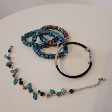 lot de bracelets
