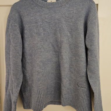 maglione morbidissimo azzurro chiaro (S)