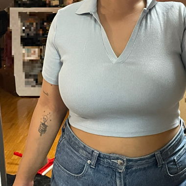 babyblue crop top🩵