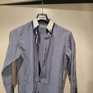 Hemd Blau gestreift