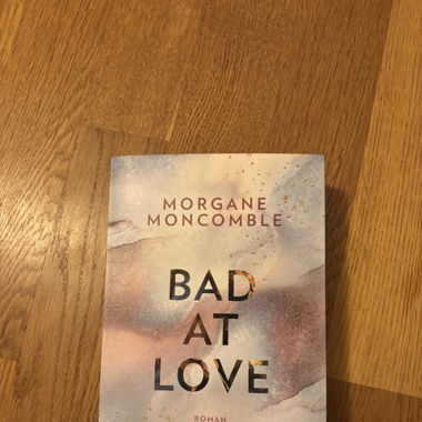 Bad at Love Buch