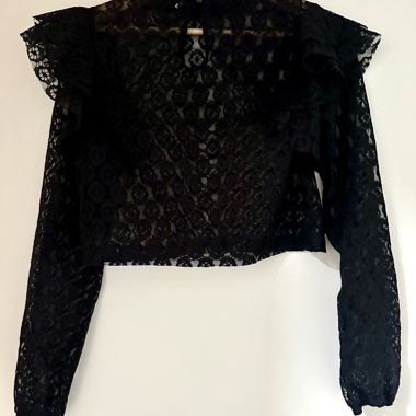 NA-KD Spitze Schwarze Bluse Gr. 34 Neuwertig