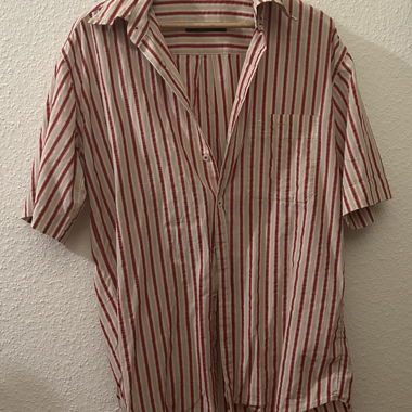 striped shirt