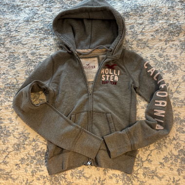 Vintage hollister hoodie with graphics 