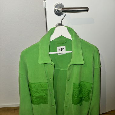 Jacke flies