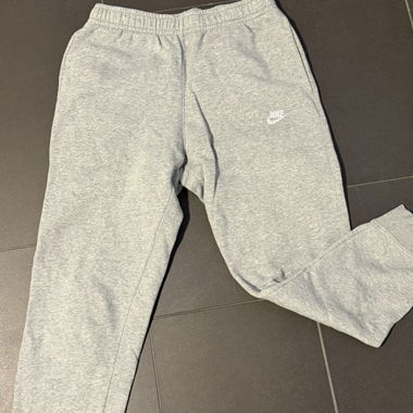 Nike Jogginghose grau