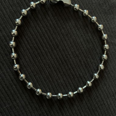 Unique beaded necklace 