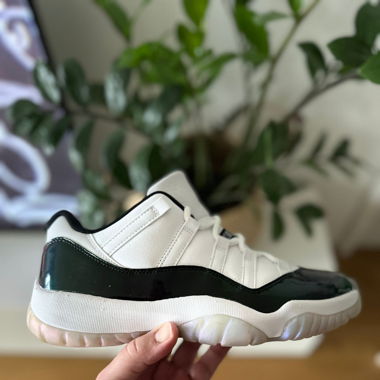  Jordan 11 Retro Low Easter Emerald