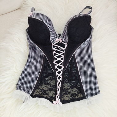 Super cute 00s gingham corset 