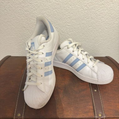Adidas Superstar