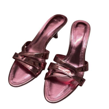 Pink Heels Carrie Bradshaw Vibe