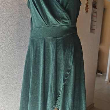 Halara robe sans manches verte