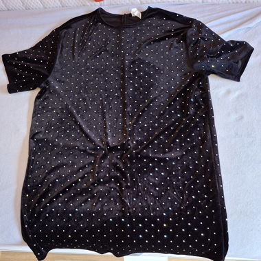 Robe noir à strass