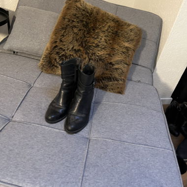 Keine Diva Shoe