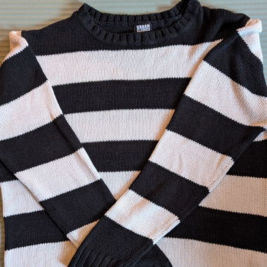 Maglione a righe nero/bianco