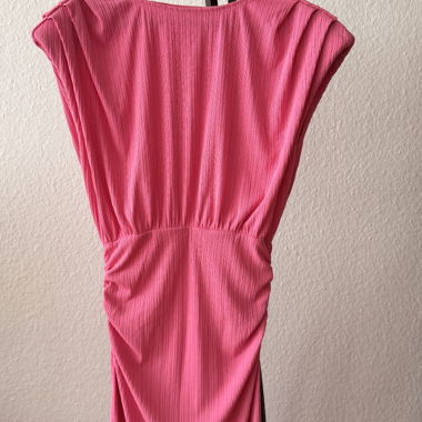 Robe plissée rose