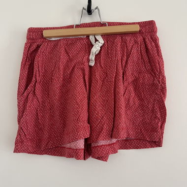 Red casual shorts