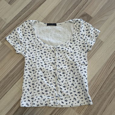 Floral Short-Sleeve Top Brandy Melville