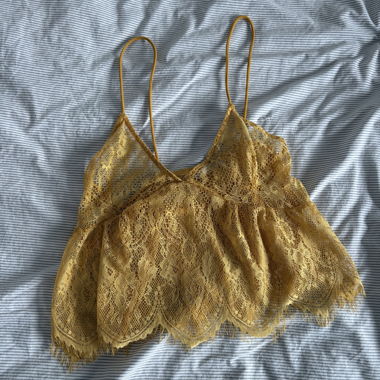 Zara-Spitzentop als Trägerhemd