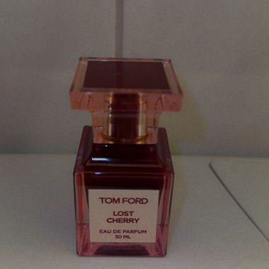 TOM FORD *LOST CHERRY*