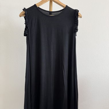 Boack dress