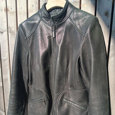 Lederjacke schwarz