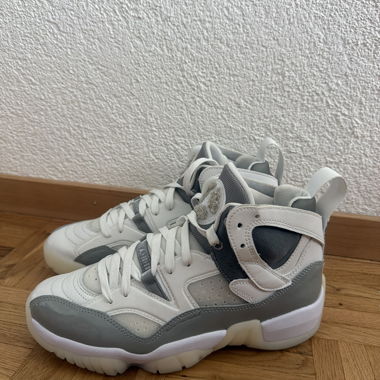Sneakers Jordan Jumpman Two Trey grigie/bianco