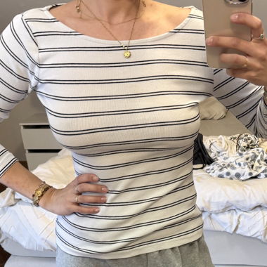 Elegant Striped Long-Sleeve Top - Size S/M