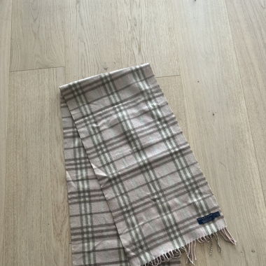 Burberry Schal