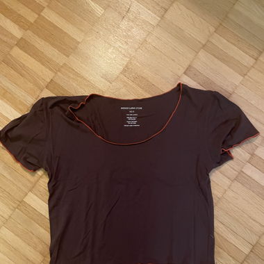 Indigo Luna Sustainable Yoga shirt