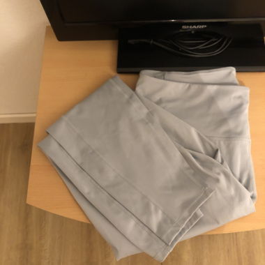 Leggings sportivi grigio chiaro
