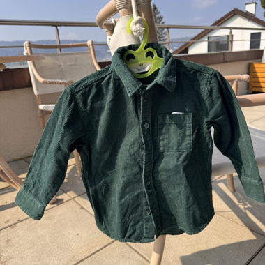 H&M Cordhemd gruen gr 98-104