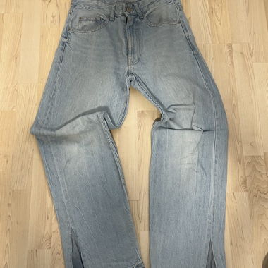 flared jeans