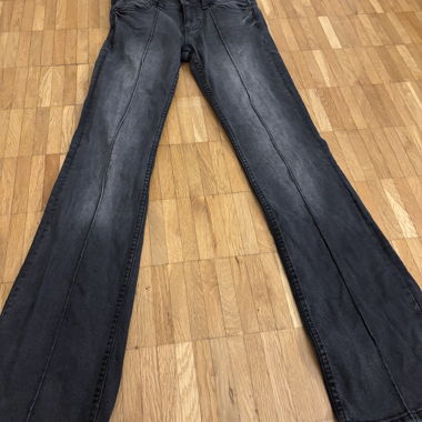 Fleared Bershka jeans 