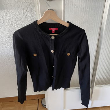 Ensemble GUESS en maille et jupe