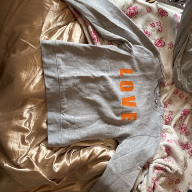Sweatshirt 