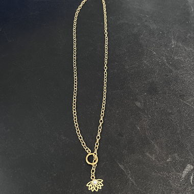 Gold-colored necklace with pendant
