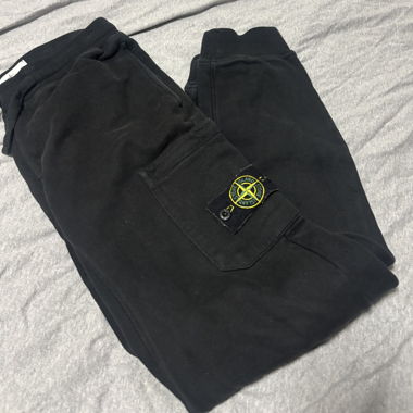 Pantalone da allenamento Stone Island originale, taglia M.