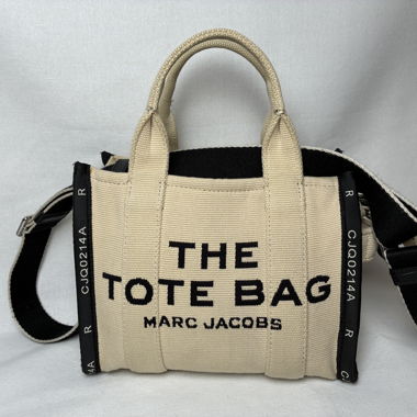 Marc Jacobs "The Tote bag" sand