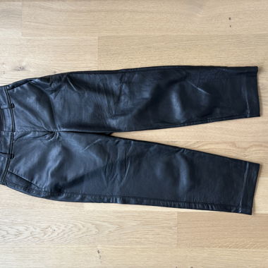 Aritzia Babaton Command Vegan Leather Trouser