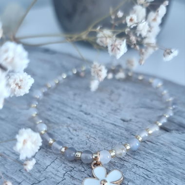 Armband Achat mit gold und Blumen Anhänger